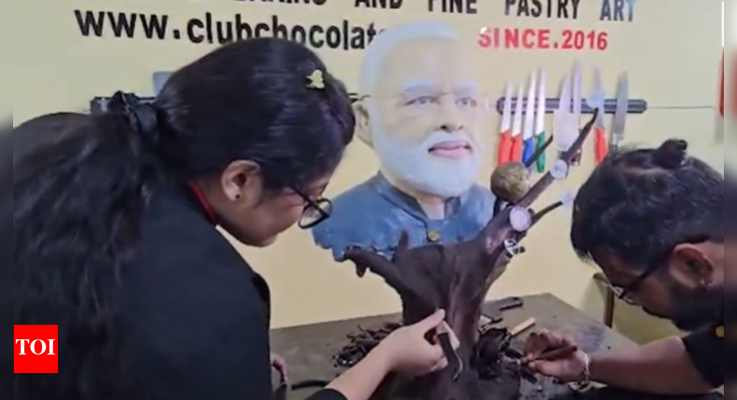 <div>Odisha students wanted to do something new, create 1st chocolate sculpture of PM Modi - video</div> <div>Odisha students wanted to do 'something new', create 1st chocolate sculpture of PM Modi - video</div>