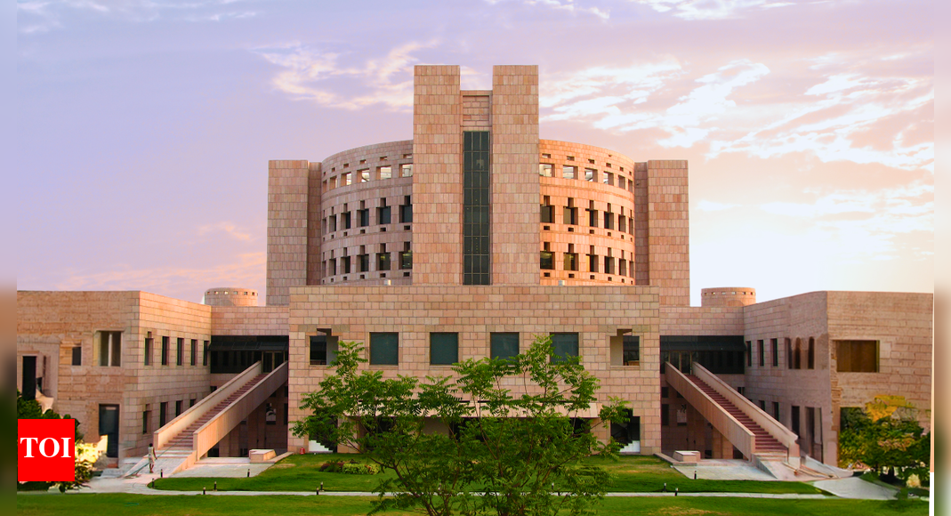 GenAI and Agentic AI in Leadership: How ISB Online’s Leadership with AI Programme prepares future-ready leaders