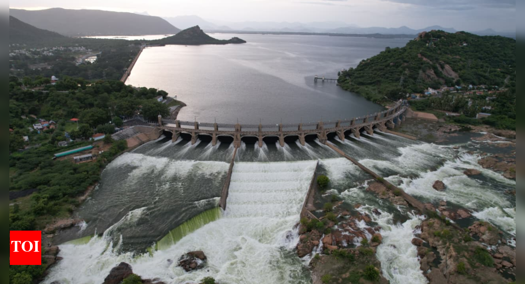 Mettur dam reaches its full capacity for sixth time this year ...