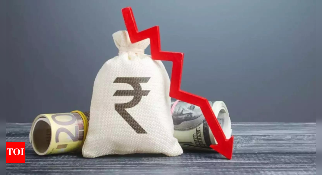 Rupee near record lows: Will exporters gain competitiveness or lose on rising import costs? All you need to know – The Times of India Rupee near record lows: Will exporters gain competitiveness or lose on rising import costs? All you need to know – The Times of India