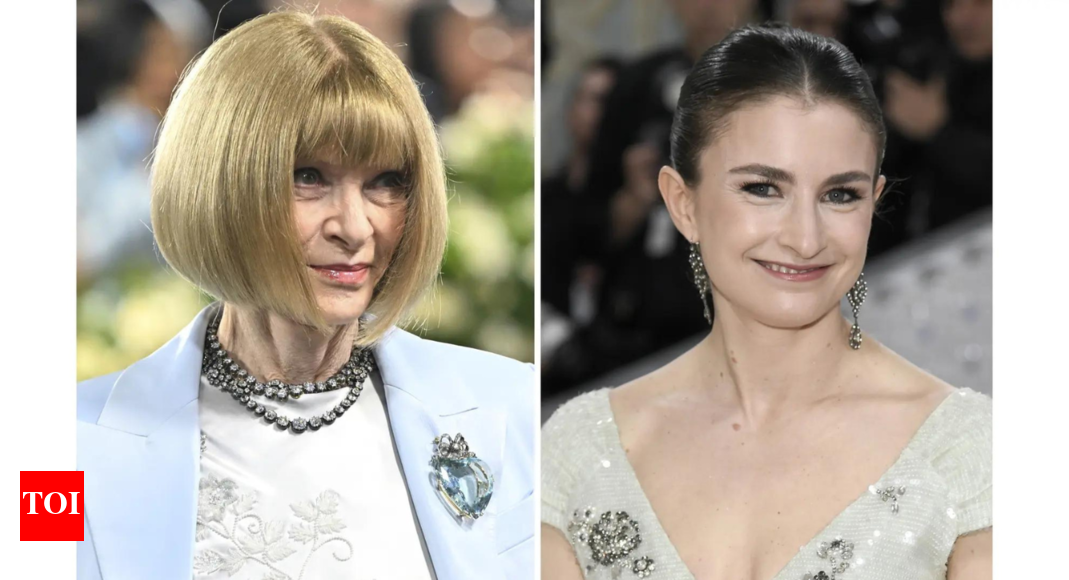 <div>Anna Wintour taps Chloe Malle as Vogue successor - but shes still in charge</div> <div>Anna Wintour taps Chloe Malle as Vogue successor - but she's still in charge</div>