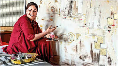 Exclusive: Inside Ayesha Jhulka's home in Bandra; the actress shows off paintings done by her! See pics