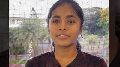  14-year-old reaches national squash squad after training on broken court