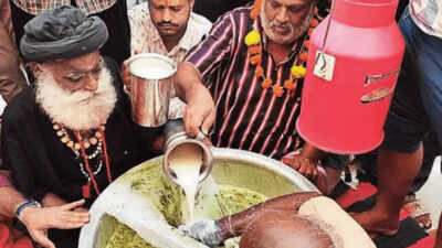 Bhole's blend: Ram Devra's bhang ritual draws 2,000 from India, Dubai & UK; Jaisalmer in high spirits