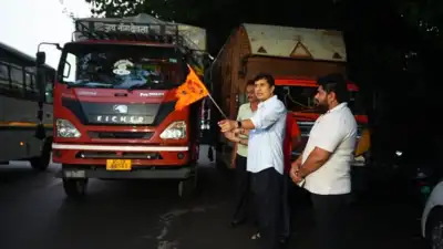 AAP dispatches relief material from Delhi to flood-hit Punjab