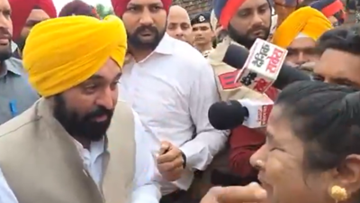 Punjab: CM Bhagwant Mann gets emotional while meeting flood-affected villagers in Firozepur
