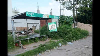 Commuters suffer as city bus stops crumble in neglect