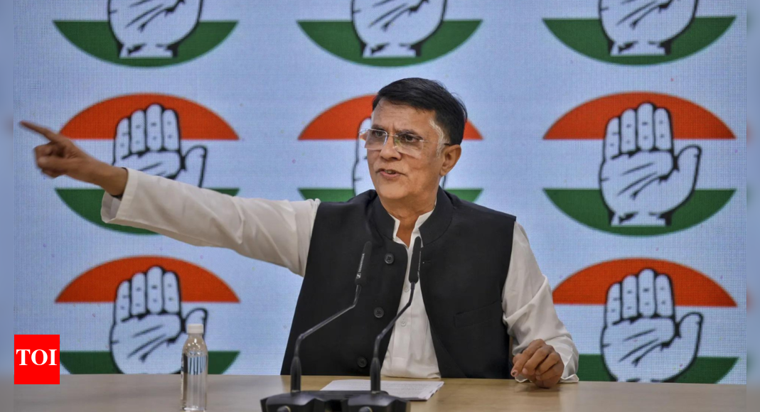 <div>Pawan Kheras wife also has 2 voter IDs, alleges BJP</div> <div>Pawan Khera's wife also has 2 voter IDs, alleges BJP</div>