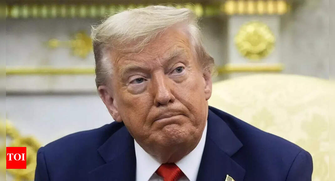 <div>US will suffer so greatly: Trump warns of unbelievably poor America, urges Supreme Court to reverse appeals ruling</div> <div>'US will suffer so greatly': Trump warns of 'unbelievably poor' America, urges Supreme Court to reverse appeals ruling</div>