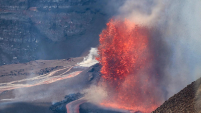 Kilauea volcano (AP image) Watch: Hawaii’s Kilauea volcano erupts again; crowd gathers to witness molten lava