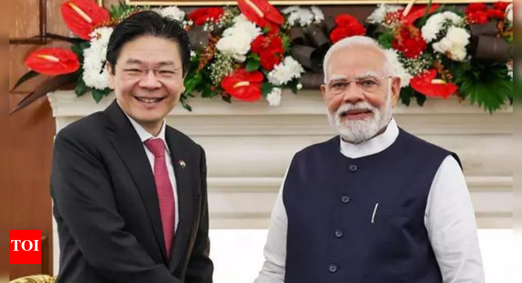 India-Singapore ties: PM Modi holds bilateral with Lawrence Wong; discuss Pahalgam attack India-Singapore ties: PM Modi holds bilateral with Lawrence Wong; discuss Pahalgam attack