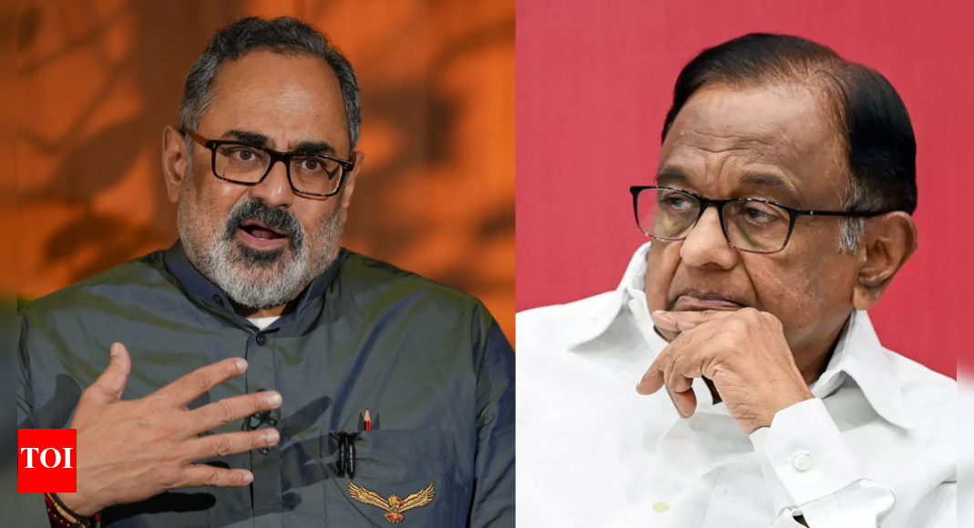 <div>'Failed finance minister': Rajeev Chandrasekhar's 'disgruntled' retort on Chidambaram's GST 'U-turn' claim</div>