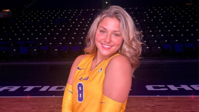 Ella Hemmings gets emotional LSU volleyball scholarship surprise at team practice