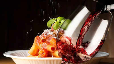  Avoid these alcohol and food combos according to science