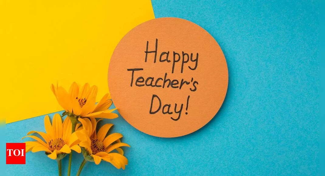 Happy Teacher's Day 2025: Top 120 wishes, messages, images, greeting cards, pictures and quotes to share with your teachers