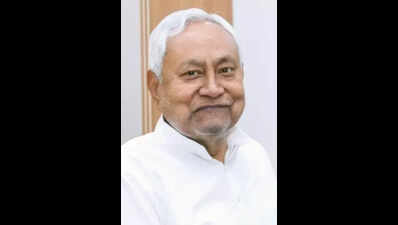 Nitish launches Rs1,203-crore projects in Saran district