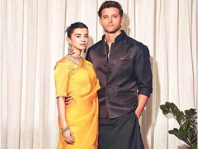  Hrithik Roshan's appreciation post for Saba Azad leaves fans in awe