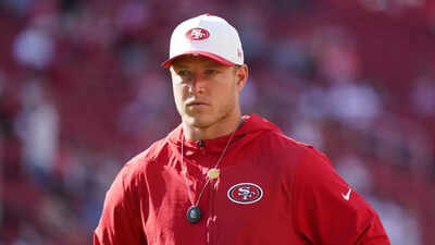 Christian McCaffrey injury update: 49ers star limited in practice, odds shift in Seahawks’ favor