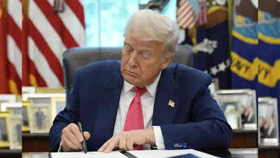  Donald Trump signs executive order cutting Tokyo auto tariffs to 15%; check details