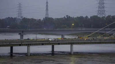  Delhi’s floodplain shrinks; river’s carrying capacity drops 50%