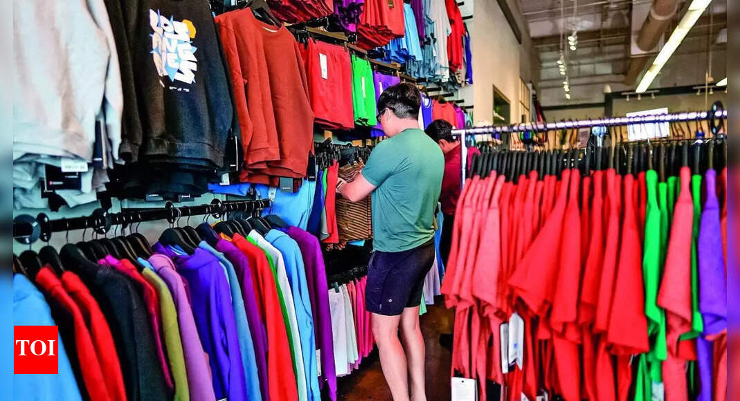 GST reforms: Clothing, footwear priced under Rs 2,500 up for grabs