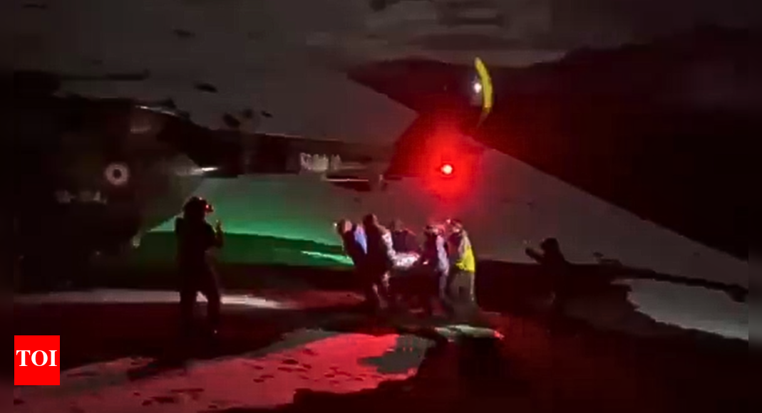<div>Watch: Armys daring night evacuation at 17,000ft Kongmarula Pass; 2 South Korean nationals rescued</div> <div>Watch: Army's daring night evacuation at 17,000ft Kongmarula Pass; 2 South Korean nationals rescued</div>