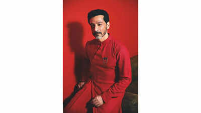 Tota all set to play the antagonist in Jeet’s next