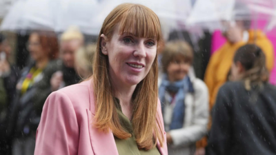  Angela Rayner quits as UK deputy PM; Starmer sends handwritten letter