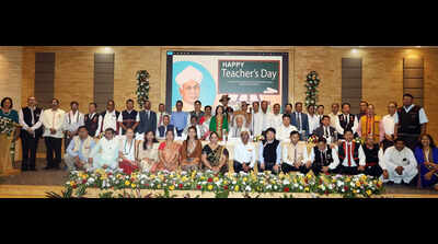 Arunachal honours 40 educators on Teachers’ Day
