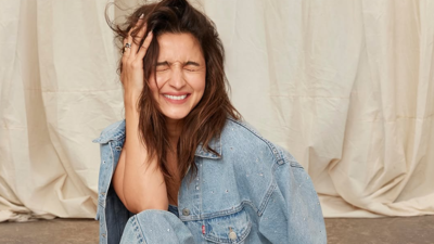 Alia Bhatt dethrones Deepika Padukone as face of this iconic denim brand