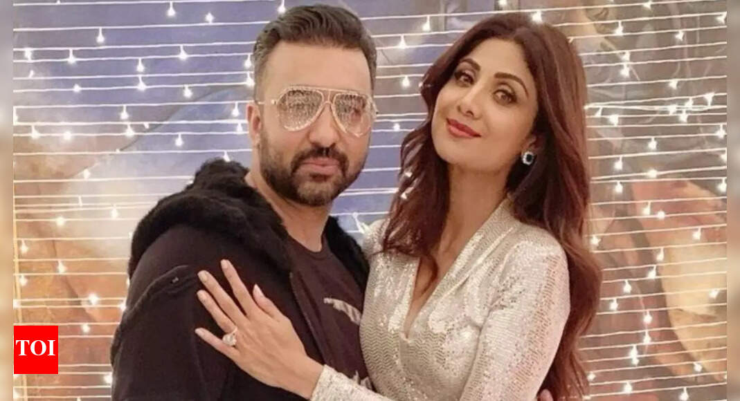 <div>Shilpa's husband Raj says marriage is the hardest thing</div>