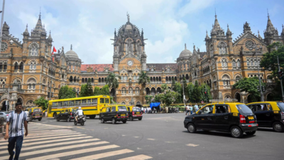 Mumbai bomb scare: Man who sent '400 kg RDX' threat message arrested from  Noida; security tightened | Noida News - The Times of India