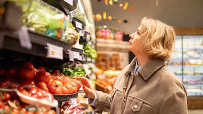 7 hospitalized after salmonella outbreak linked to home delivery meals; Early symptoms and how to stay safe