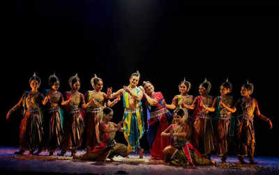 Subikash Mukherjee leads an evening of Odissi dance in Kolkata