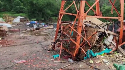  6 dead after cargo ropeway cable snaps near Pavagadh Hill temple; rescue ops on
