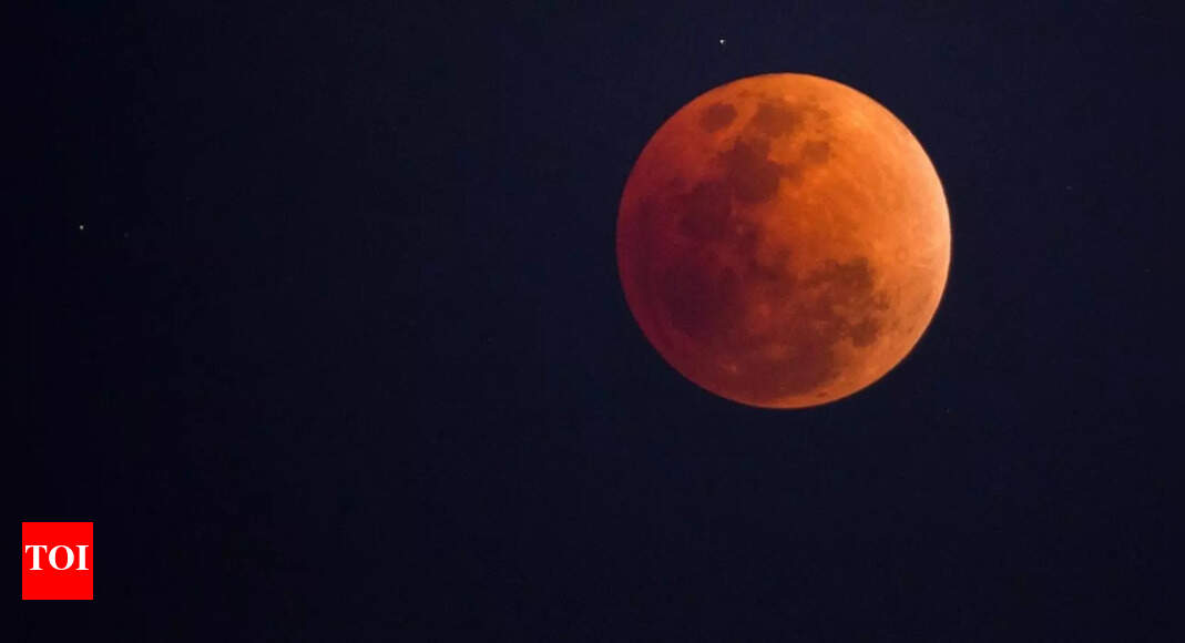 Chandra Grahan Impact On Pregnant Women: Lunar eclipse 2025: Blood Moon’s impact on health and what it means for pregnant women |