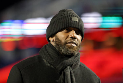 Hall of Famer Randy Moss ends cancer battle with emotional bell-ringing moment, signals ESPN comeback