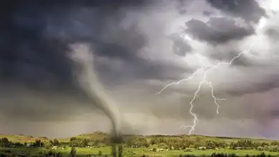 Massachusetts Thunderstorm Watch alert: Forecast, severe weather risks, tornado warnings, and essential safety tips