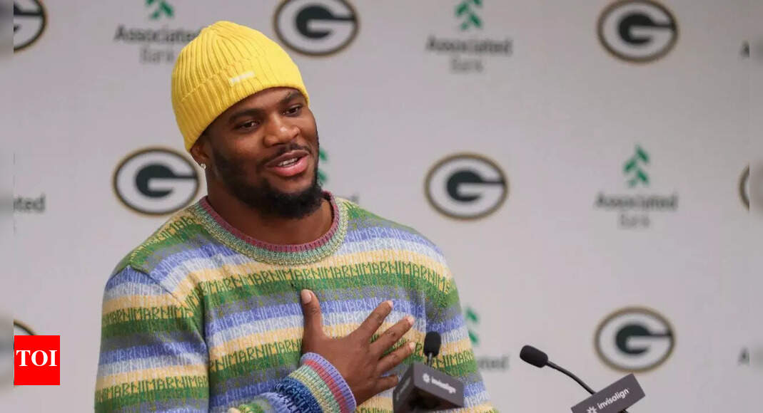 Will Micah Parsons play against the Detroit Lions tonight? Latest injury update on Packers star linebacker