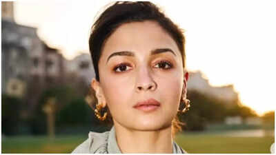 Alia Bhatt makes the most of her 'Island glam & team jam' session during her latest photoshoot