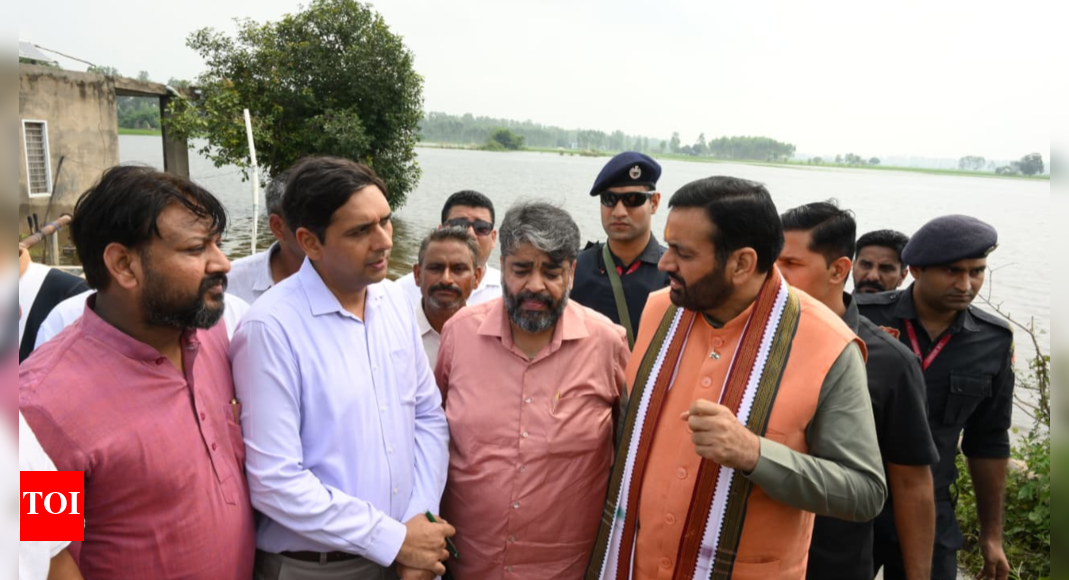 CM Nayab Singh Saini reviews waterlogging situation in Ambala’s Naggal region, assures relief to farmers CM Nayab Singh Saini reviews waterlogging situation in Ambala’s Naggal region, assures relief to farmers