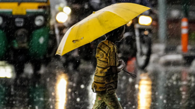  High humidity, patchy rain with AQI remains moderate