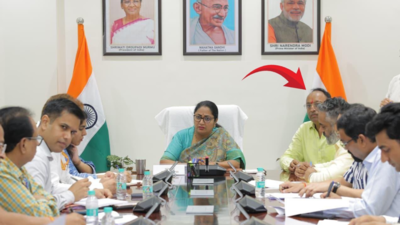 ‘Phulera-style governance in Delhi’: AAP hits out at Rekha Gupta; questions husband’s presence in official meetings