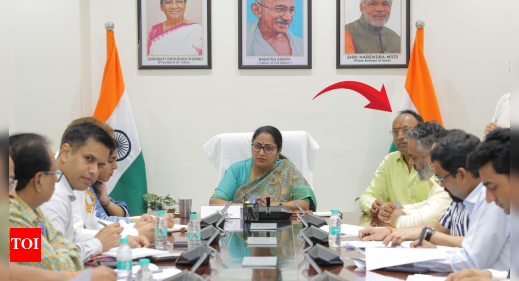 ‘Phulera-style governance in Delhi’: AAP hits out at Rekha Gupta; questions husband’s presence in official meetings