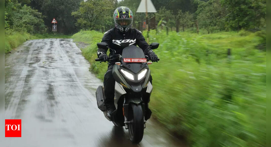 Hero Xoom 160 first ride impressions: Hero's boldest scooter yet?