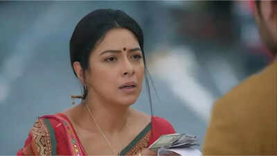  Anupamaa grows suspicious about Devika’s secret