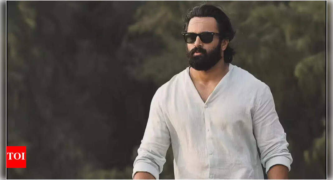 Unni Mukundan’s casting call sparks debate; Only 6 ft tall men considered - Netizens say 'What kind of crime did they commit?'
