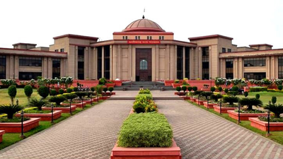 Chhattisgarh HC doubles compensation to Rs 18.99 lakh for 13-year-old who lost leg in road mishap