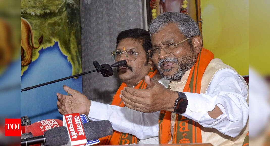 Jharkhand BJP President Babulal Marandi Accuses CM Hemant Soren of DMFT Fund Scam, Demands CBI Inquiry