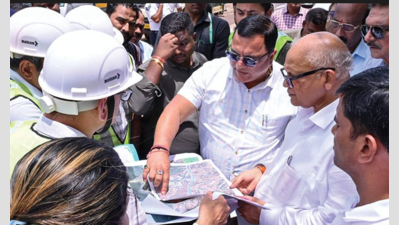 Repair Dabolim service road before starting flyover work